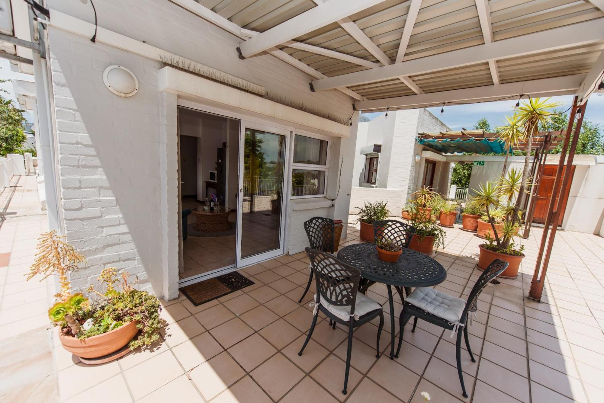 סטלנבוש Luxury Suite Near Church Street מראה חיצוני תמונה