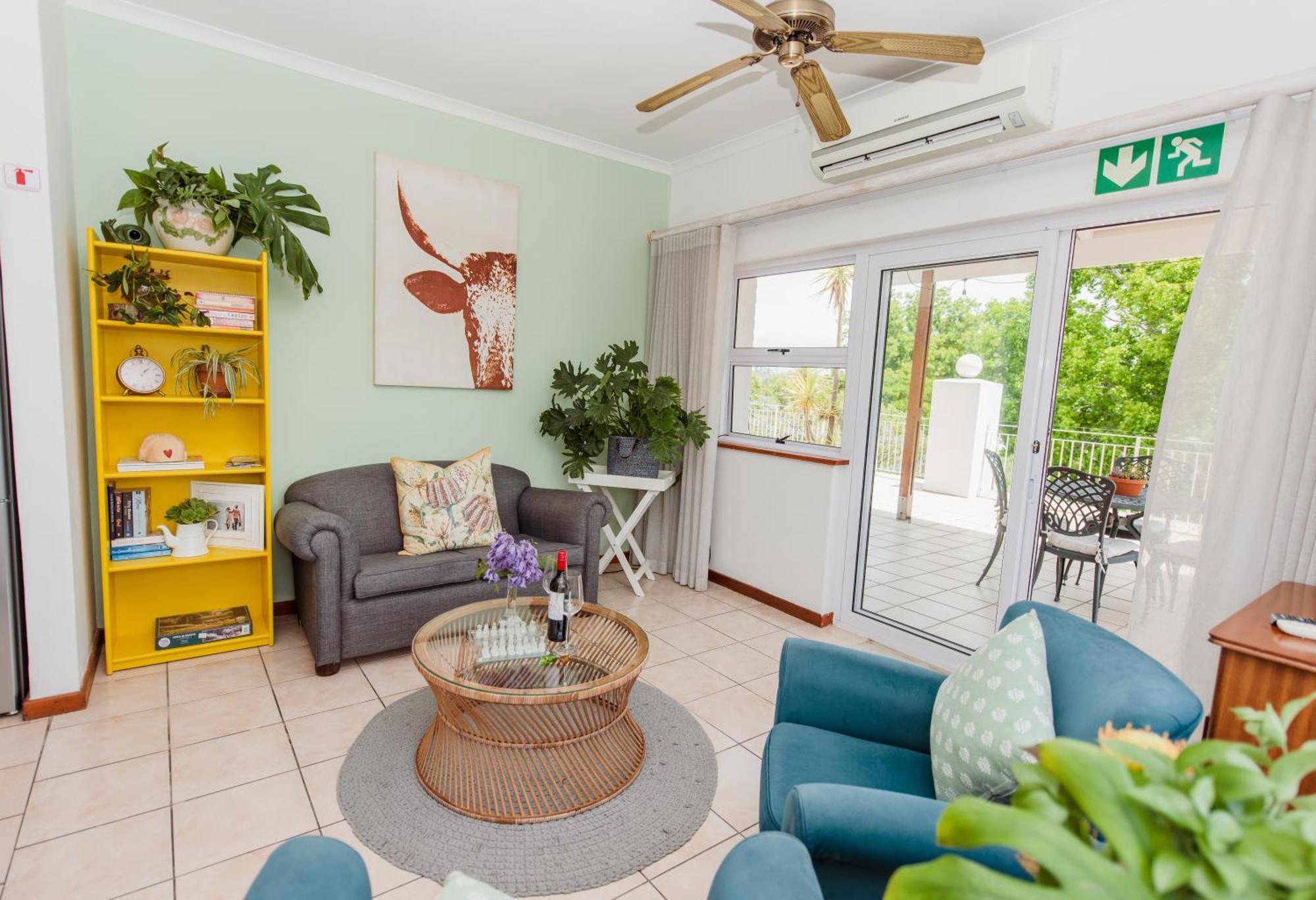סטלנבוש Luxury Suite Near Church Street מראה חיצוני תמונה
